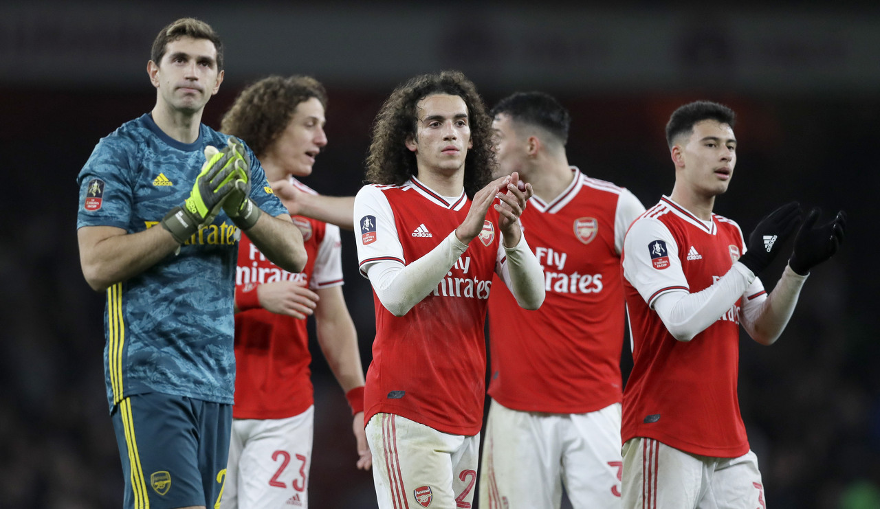 《尘白禁区》上架Steam国区商店！包含常见成人内容