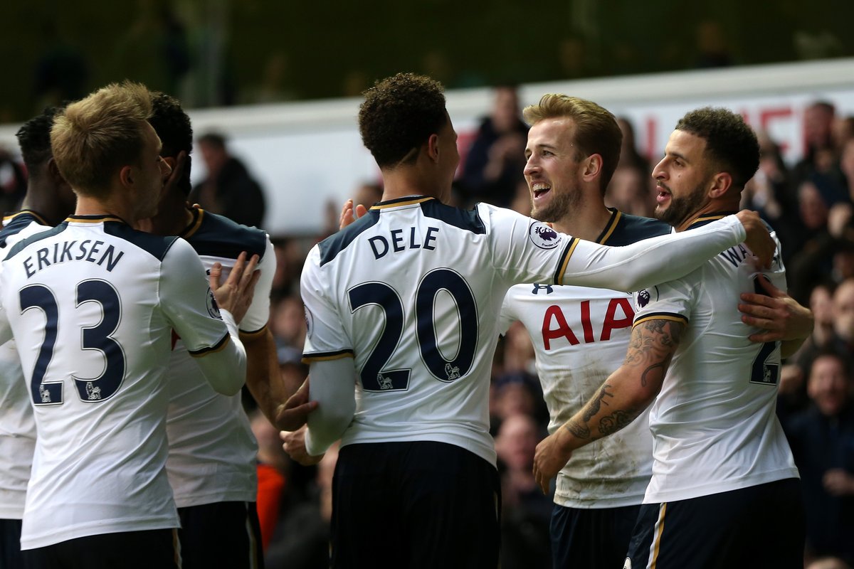 库里27+6&犯满科尔遭驱逐 伦纳德24分快船险胜勇士