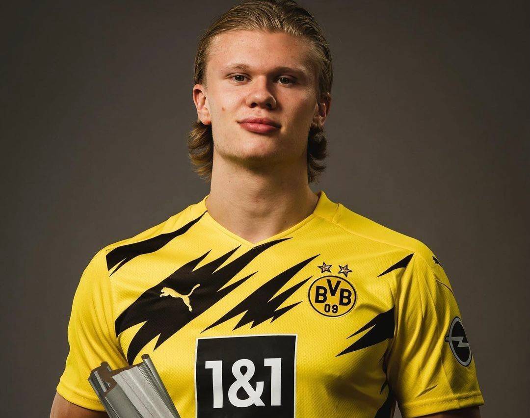 8胜1平1负，拜仁近10场年度首战赢下8场