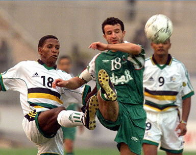 火箭战术体系陷入混沌，探花新秀在场上的存在感近乎透明？